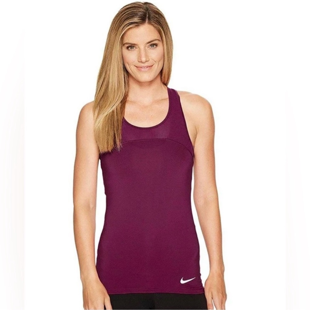 🏃‍♀️Nike Women’s Pro Hypercool Training Tank🏃‍♀️